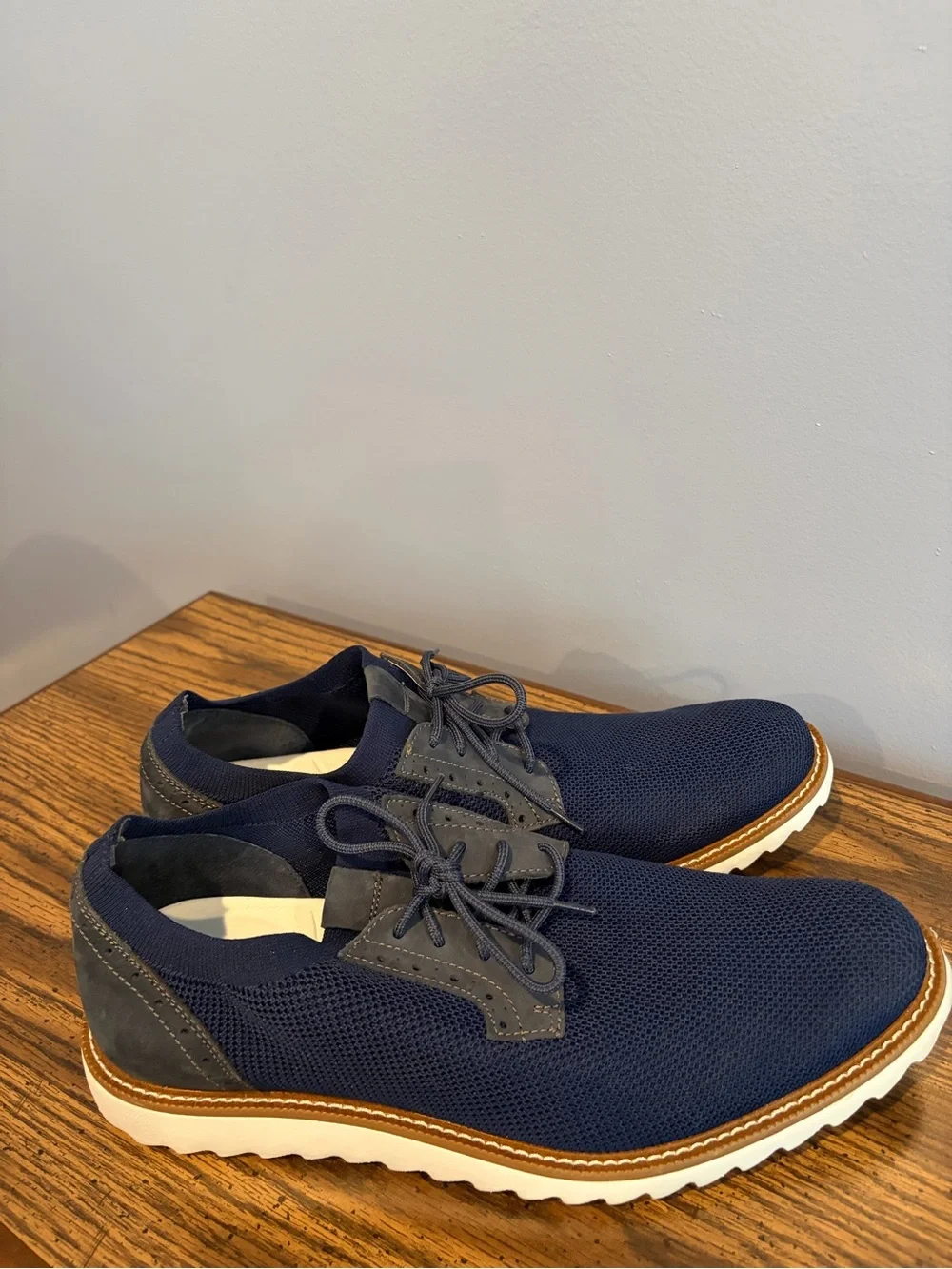 Dockers Navy Knit Lace-Up Oxford with Brown Trim